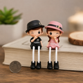 Polyresin Hand Painted Seated Heart Couple Showpiece