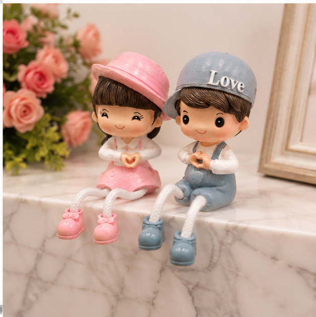 Polyresin Pastel Hand Painted Sitting Couple Figurine